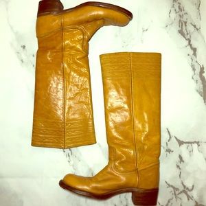 VTG 70’s Frye Campus Distressed Banana Boots